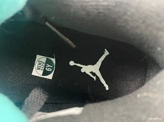 HYPE DH6927-001 Jordan Air 4 0531
